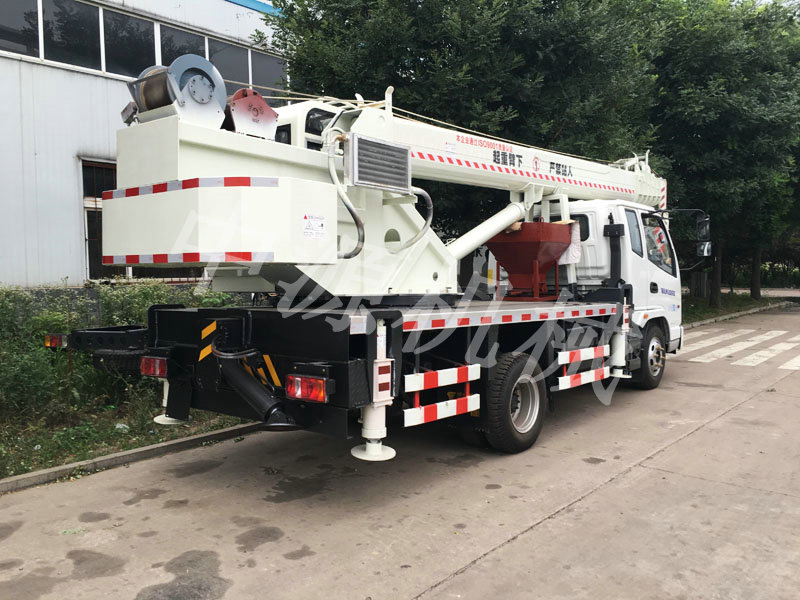 8吨汽车吊凯马系列