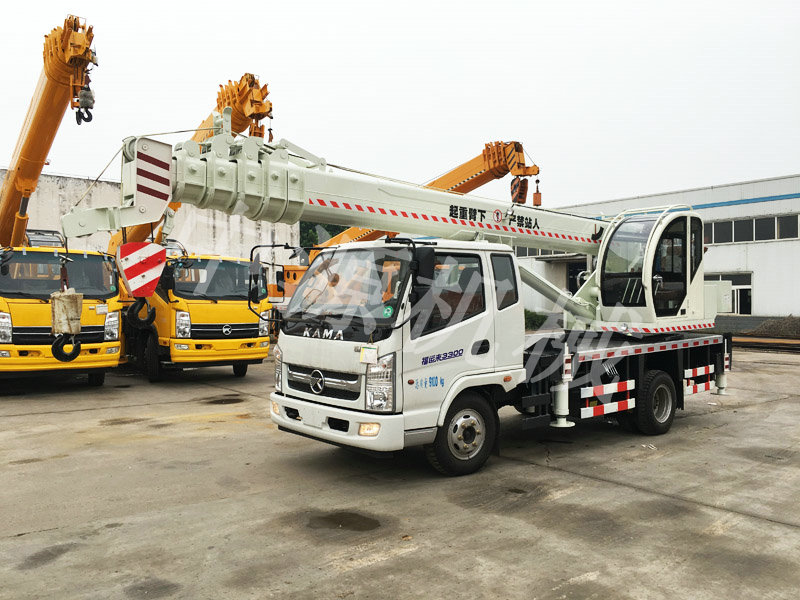 8吨汽车吊凯马系列