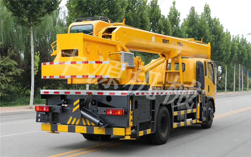 16吨汽车吊东风系列