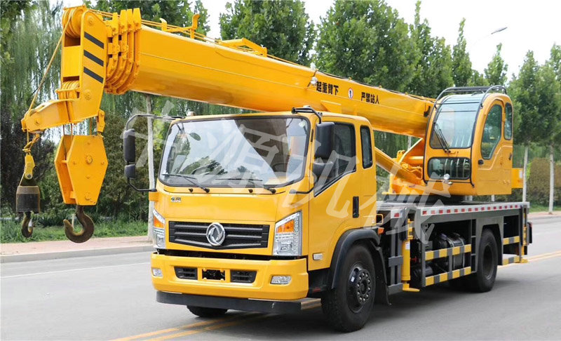 16吨汽车吊东风系列